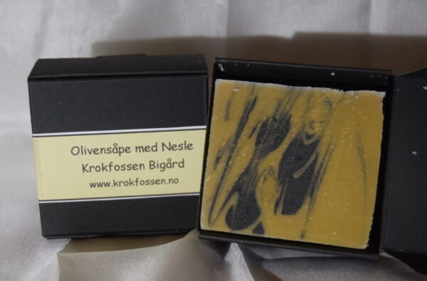 Olivensåpe med nesle og honning