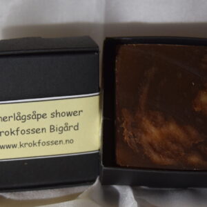 Håndlaget einerlågsåpe shower